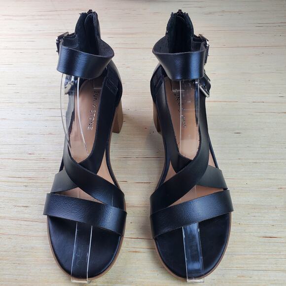 SUN + STONE | Quinn Strappy | Black | Block Heel Sandals | Size 8.5 - Picture 2 of 10